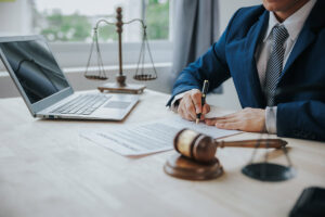 Signs that It Might Be Time to Talk with a Bankruptcy Lawyer